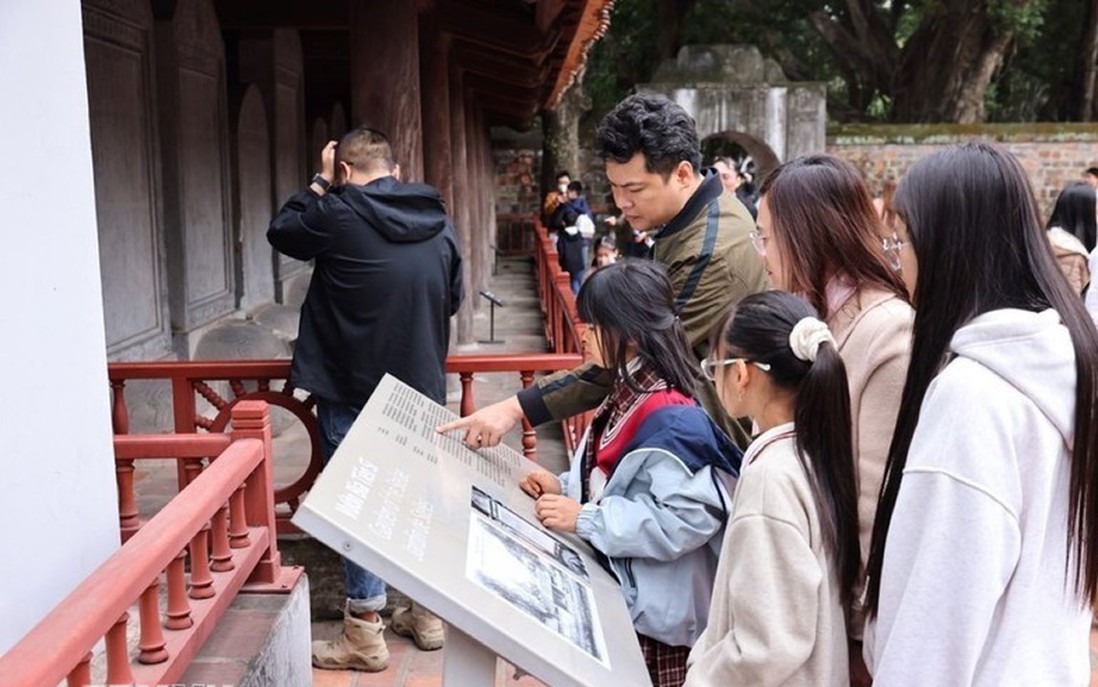 Tết Dương lịch 2026: Ngành du lịch đón, phục vụ khoảng 3,5 triệu lượt khách