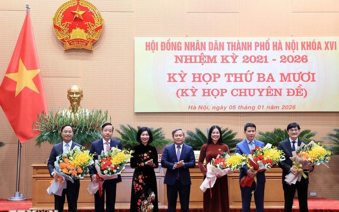 Hà Nội: Kiện toàn các chức danh Hội đồng Nhân dân và Ủy ban Nhân dân thành phố