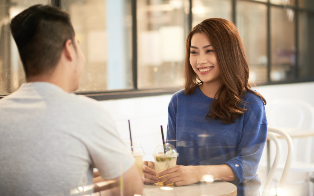 Yêu lại sau tuổi 40: Mở lòng nhưng không dễ dãi