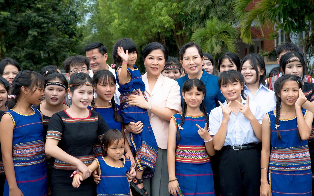 Nắng ấm nơi “mái nhà chung” Quảng Ngãi