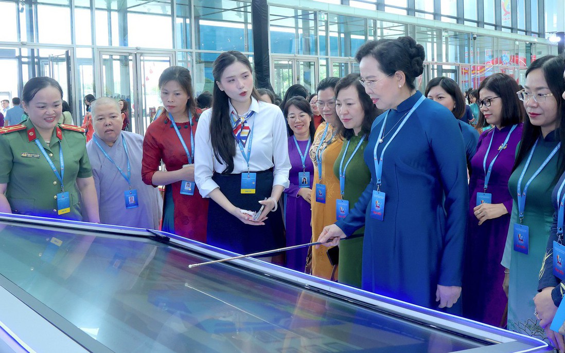 Đảng ủy TƯ Hội LHPN Việt Nam hướng dẫn tham gia Cuộc thi trực tuyến tìm hiểu về chuyển đổi số quốc gia