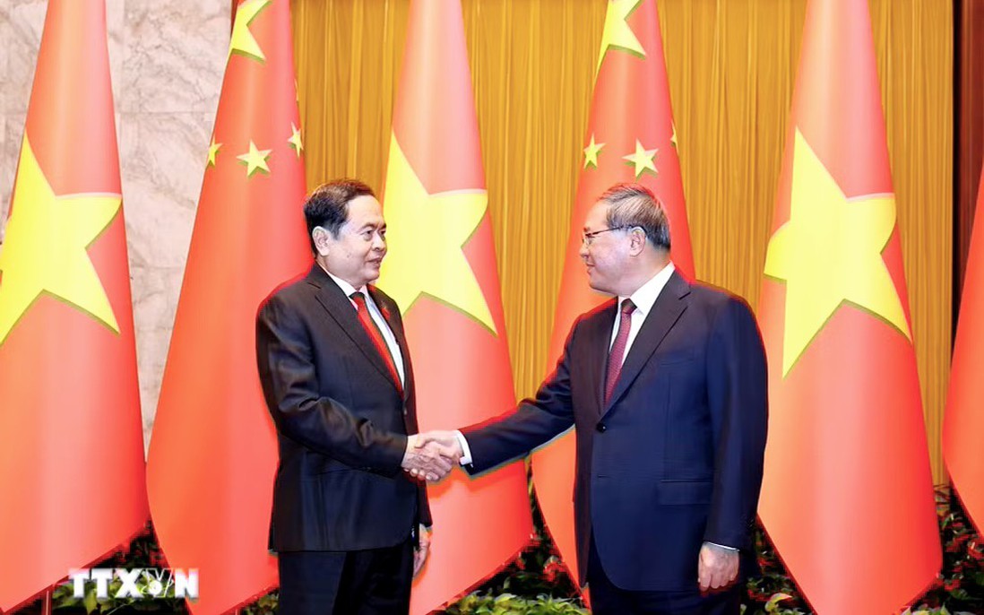 Chủ tịch Quốc hội Trần Thanh Mẫn hội kiến Thủ tướng Quốc vụ viện Trung Quốc Lý Cường