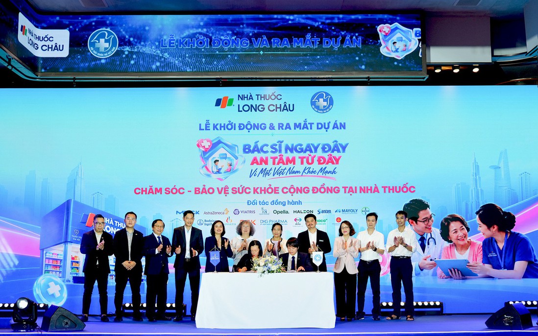 Long Châu cùng Hội Thầy thuốc trẻ Việt Nam, 16 hãng dược đa quốc gia hợp lực đưa bác sĩ đến gần người dân