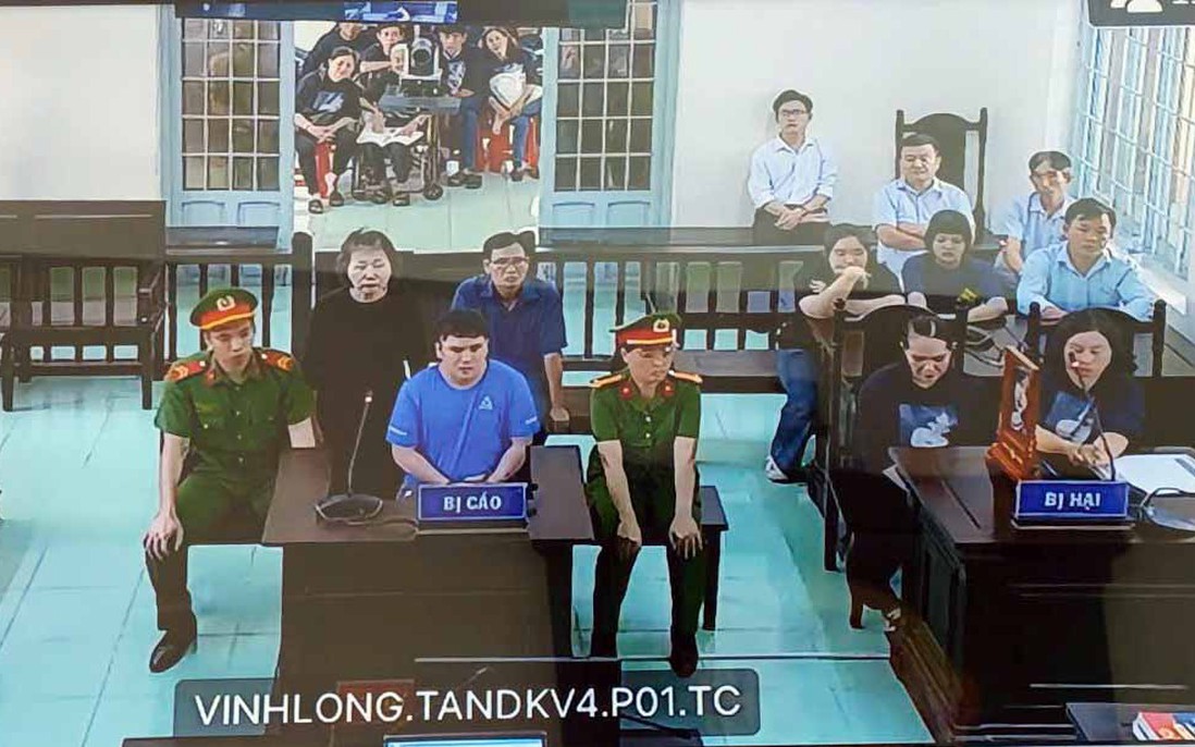 Bị cáo im lặng không trả lời về diễn biến vụ tai nạn khiến nữ sinh 14 tuổi tử vong