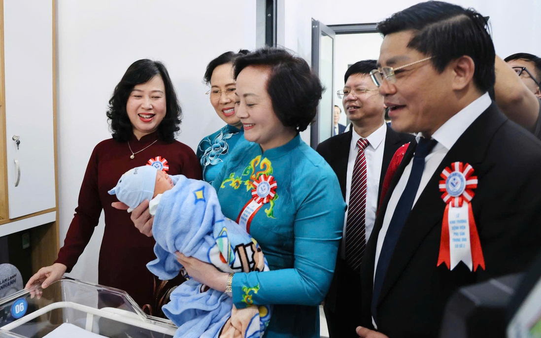 Phó Thủ tướng Phạm Thị Thanh Trà: Đưa Bệnh viện Phụ sản Trung ương Cơ sở 2 vươn tầm khu vực