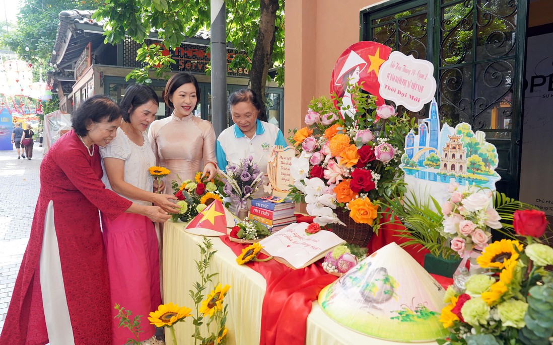 Hội LHPN phường Cửa Nam: Lan tỏa yêu thương, tôn vinh vẻ đẹp phụ nữ thời đại mới