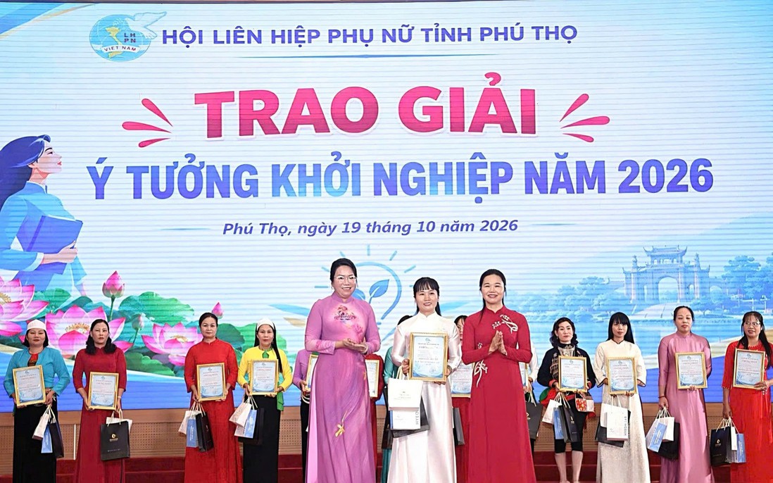 Phụ nữ Đất Tổ đưa sản vật quê hương vào hành trình du lịch xanh