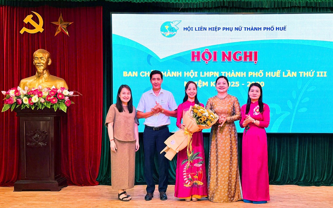 Bà Dương Thị Thu Truyền giữ chức Phó Chủ tịch Hội LHPN TP Huế