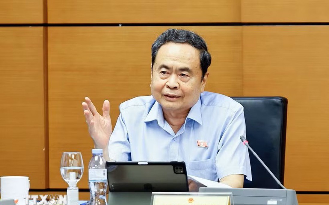 Chủ tịch Quốc hội: Cắt giảm thủ tục nhưng không buông lỏng an toàn lao động