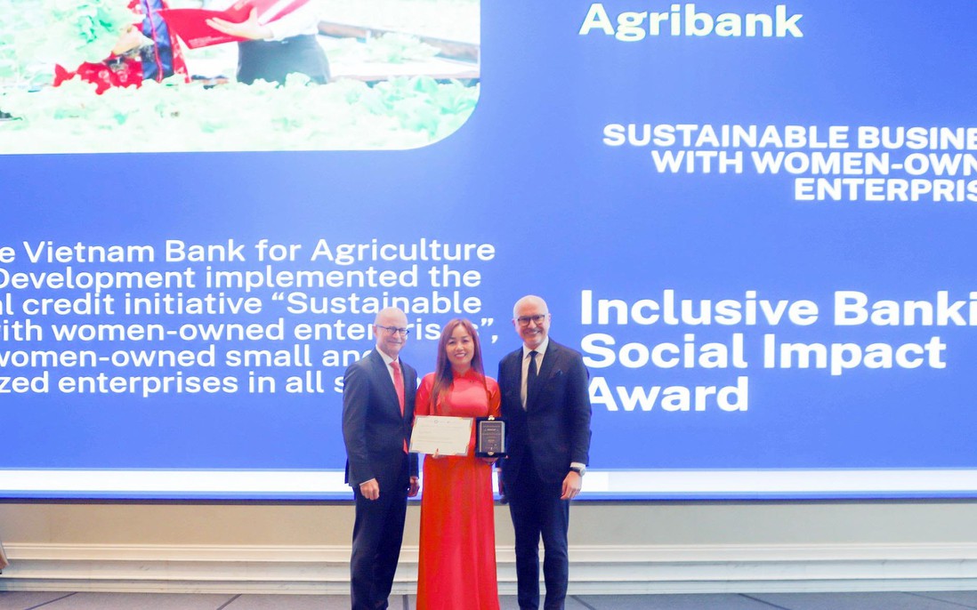 Agribank được Hiệp hội Ngân hàng Tiết kiệm và Bán lẻ thế giới vinh danh hai năm liên tiếp