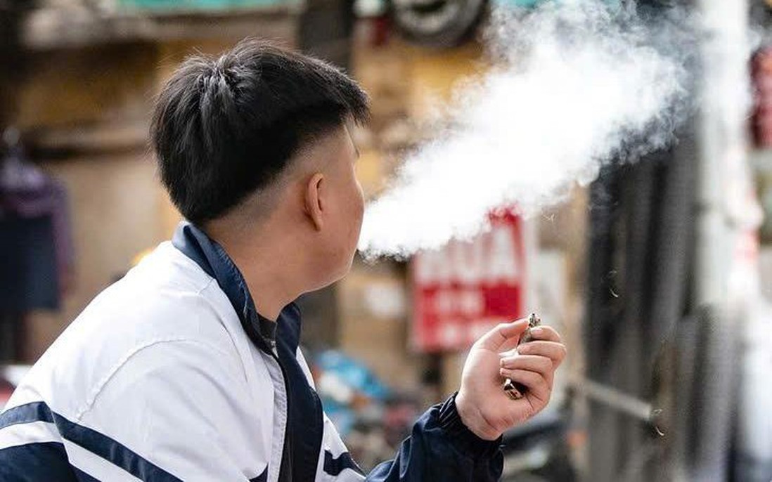 Thuốc lá thế hệ mới: Phía sau vẻ ngoài “bắt mắt” là nguy cơ tàn phá sức khỏe