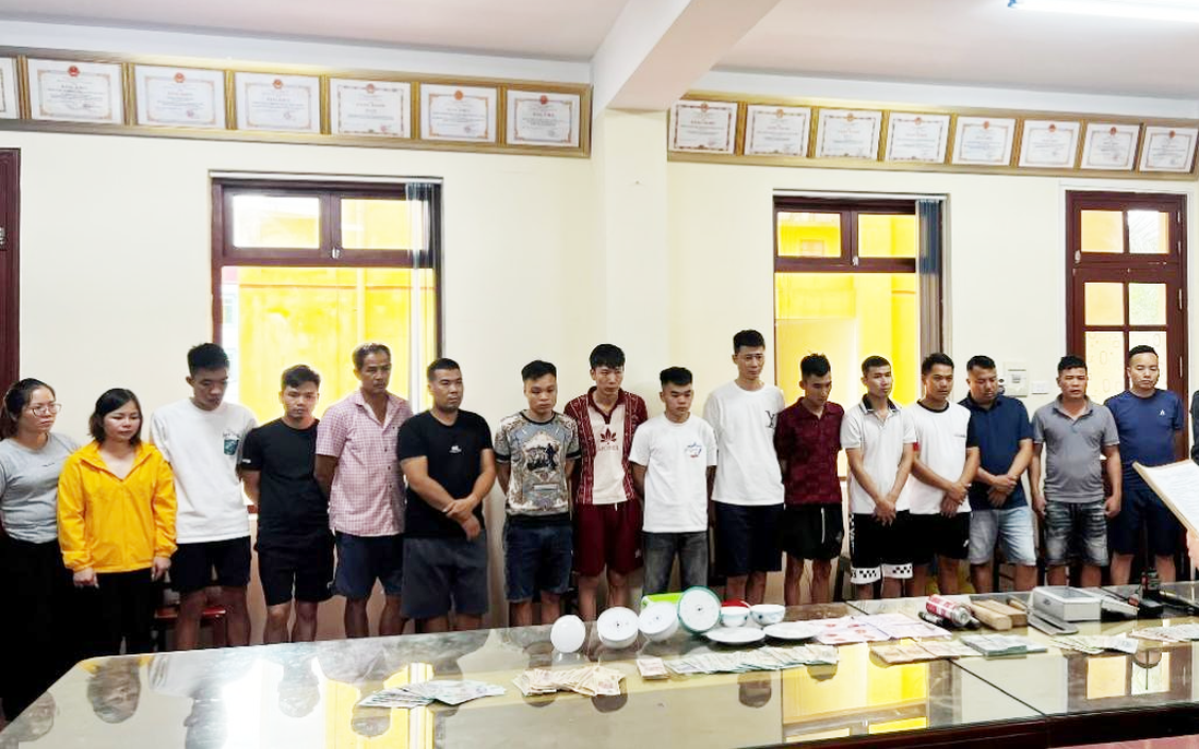 Lạng Sơn: Triệt phá sới bạc trên đồi vắng, bắt 20 đối tượng
