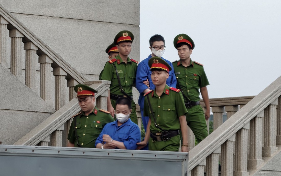 Vụ Mr Pips: Mất hơn 8 tỷ đồng, người mẹ tìm lại lý do sống nhờ tiếng khóc của con trai