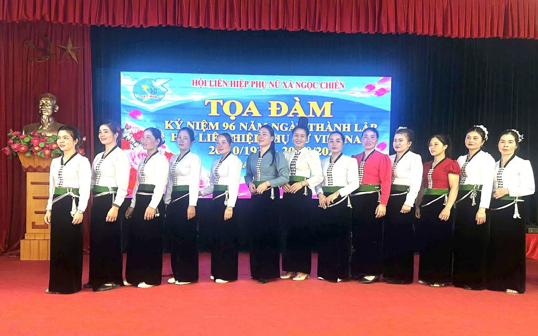 Từ nếp nhà sạch đến bản làng hạnh phúc ở Ngọc Chiến