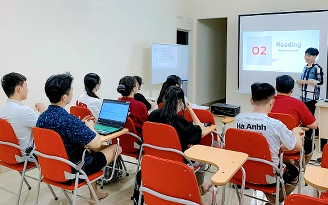 Bỏ điểm cộng IELTS, phụ huynh tính lại "bài toán" đầu tư cho con?