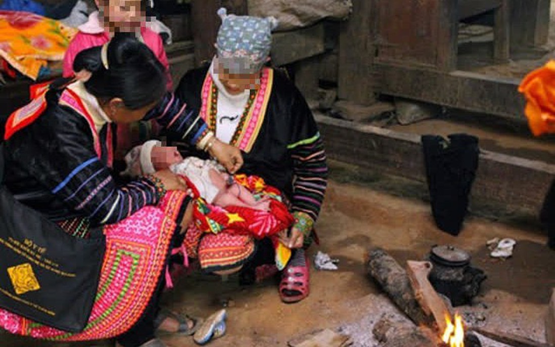 Trẻ sinh tại nhà, không có giấy chứng sinh, đăng ký khai sinh thế nào