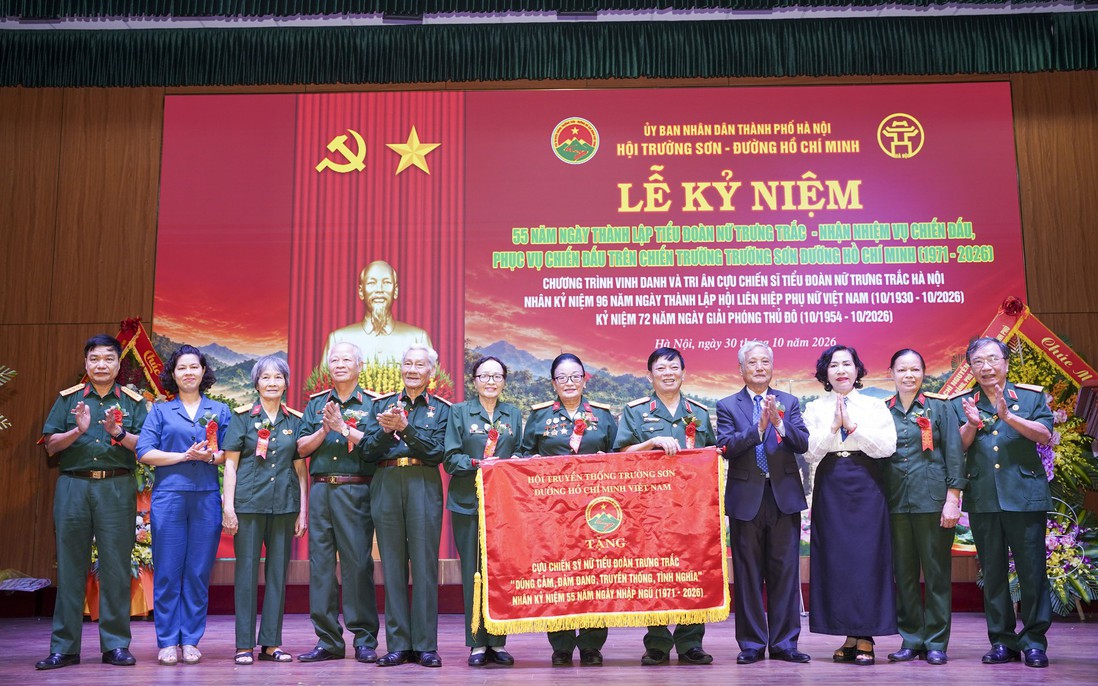 Tri ân hơn 500 nữ chiến sĩ Tiểu đoàn nữ Trưng Trắc lên đường nhập ngũ năm 1971