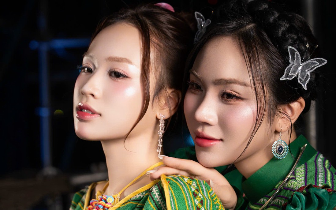 Hai giọng ca trẻ nối nhịp âm nhạc dân gian