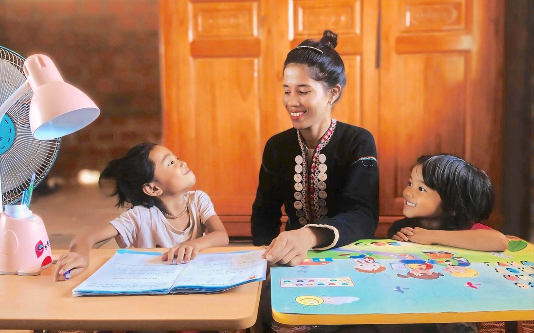 Ký sự La Lay - Bài cuối: Sinh kế tại chỗ và "hành trang làm cha mẹ từ xa"