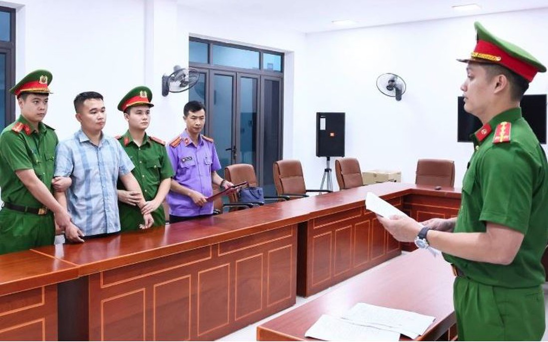 Diễn đàn tháng 10: Để không bước qua ranh giới mong manh giữa đúng và sai