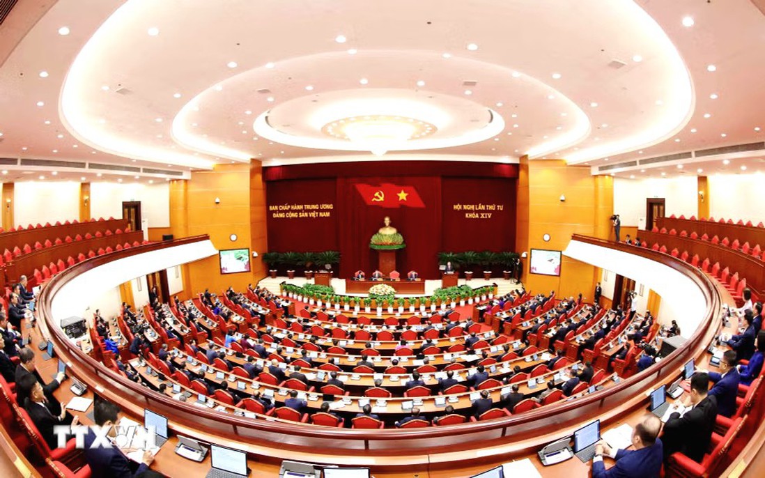 Thông cáo báo chí về ngày làm việc thứ nhất Hội nghị lần thứ tư Ban Chấp hành TW Đảng khóa XIV