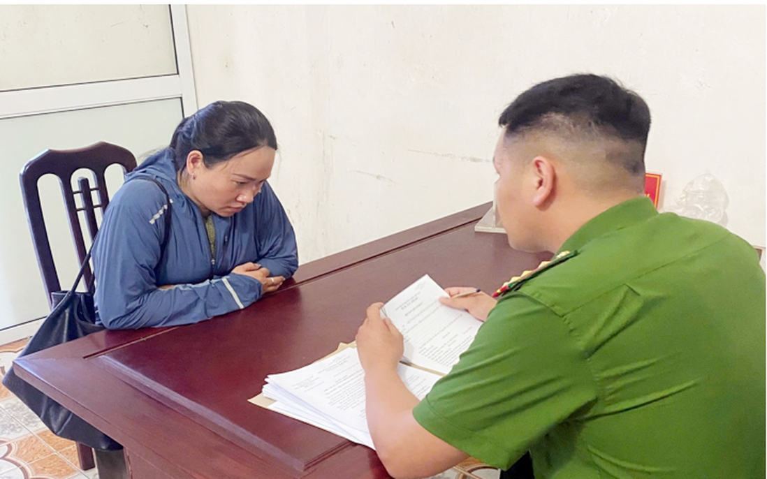 Khởi tố người phụ nữ lừa 270 triệu đồng làm sổ đỏ