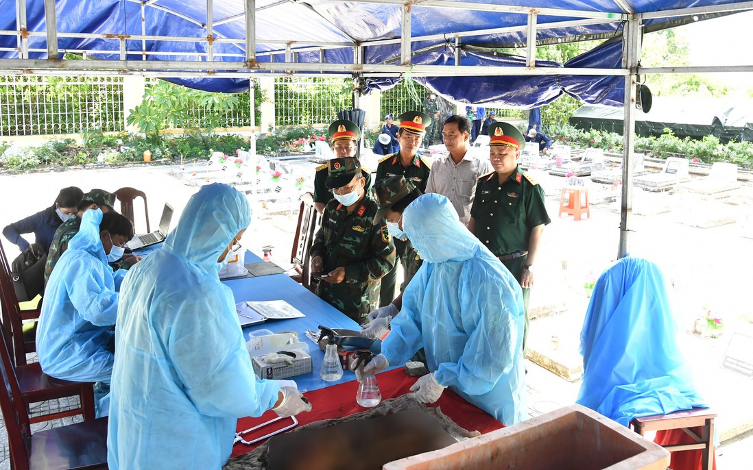 An Giang hoàn thành 100% lấy mẫu sinh phẩm hài cốt liệt sĩ