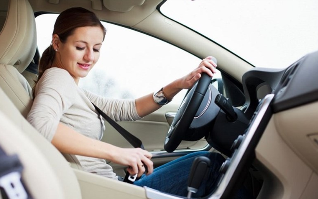 Sử dụng dịch vụ lái xe hộ, chủ xe vẫn có thể "dính" trách nhiệm pháp lý