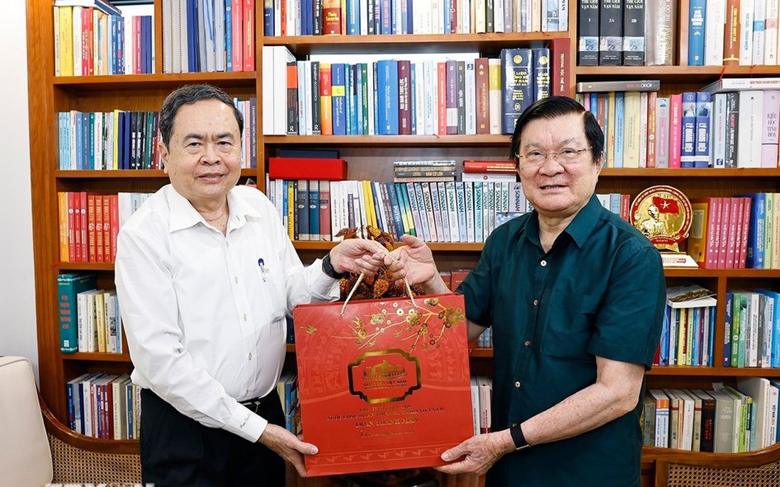 Chủ tịch Quốc hội chúc Tết nguyên lãnh đạo Đảng, Nhà nước dịp Xuân Bính Ngọ