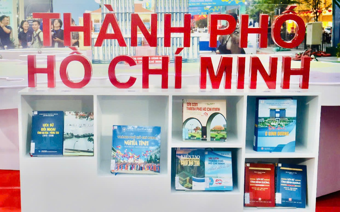 Đường sách Tết Bính Ngọ chính thức mở cửa, hơn 80 hoạt động đón chờ bạn đọc