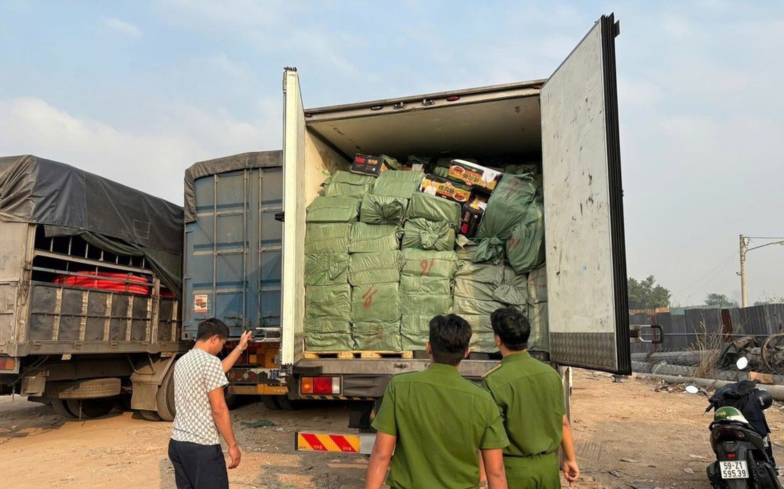 TPHCM tạm giữ hơn 28,8 tấn thực phẩm đông lạnh trị giá hơn 2,3 tỷ đồng