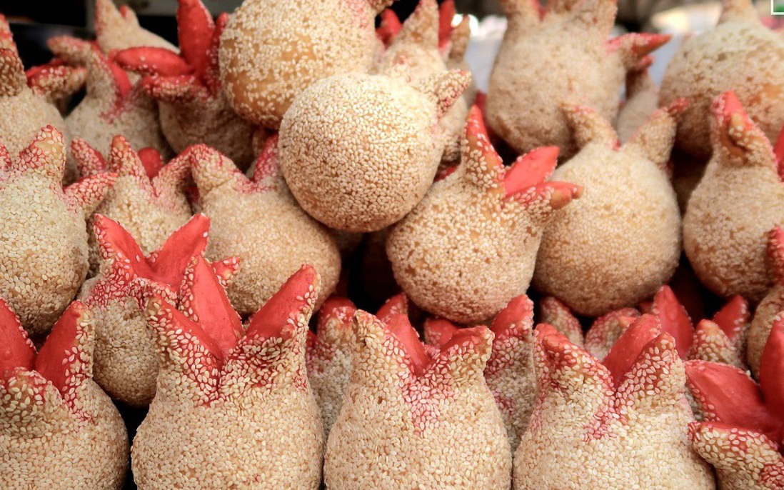 Lý do bánh trái lựu được chọn để cúng đêm Giao thừa