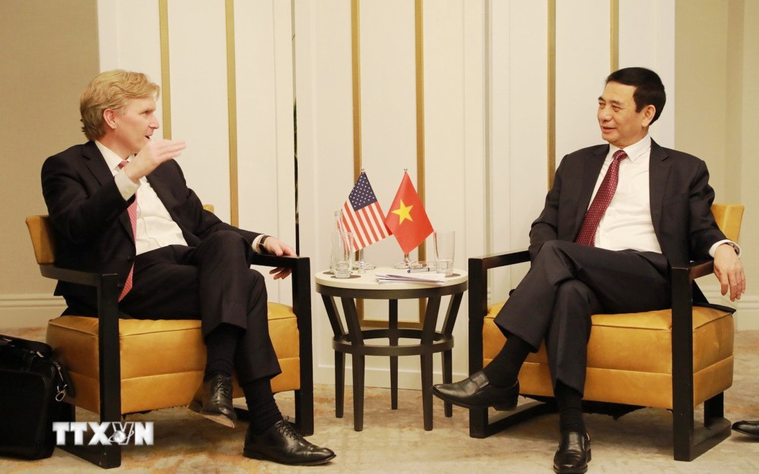 Đại tướng Phan Văn Giang tiếp Thứ trưởng thứ nhất Bộ Chiến tranh Hoa Kỳ