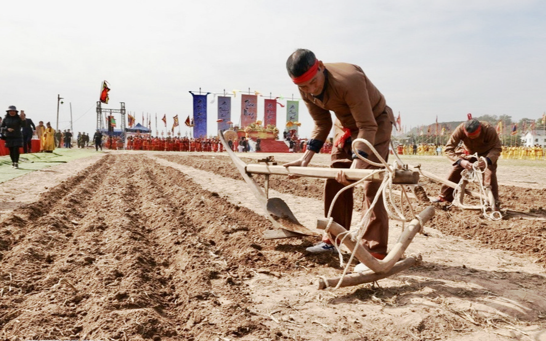 Du Xuân đầu năm 2026: 4 lễ hội lớn diễn ra tại Ninh Bình không thể bỏ qua