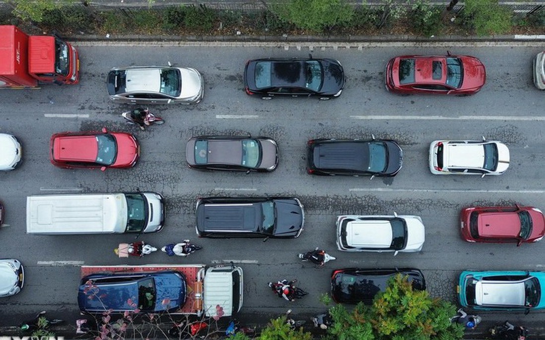 Phân luồng cho xe đi ngược chiều trên tuyến cao tốc Pháp Vân-Cao Bồ-Mai Sơn