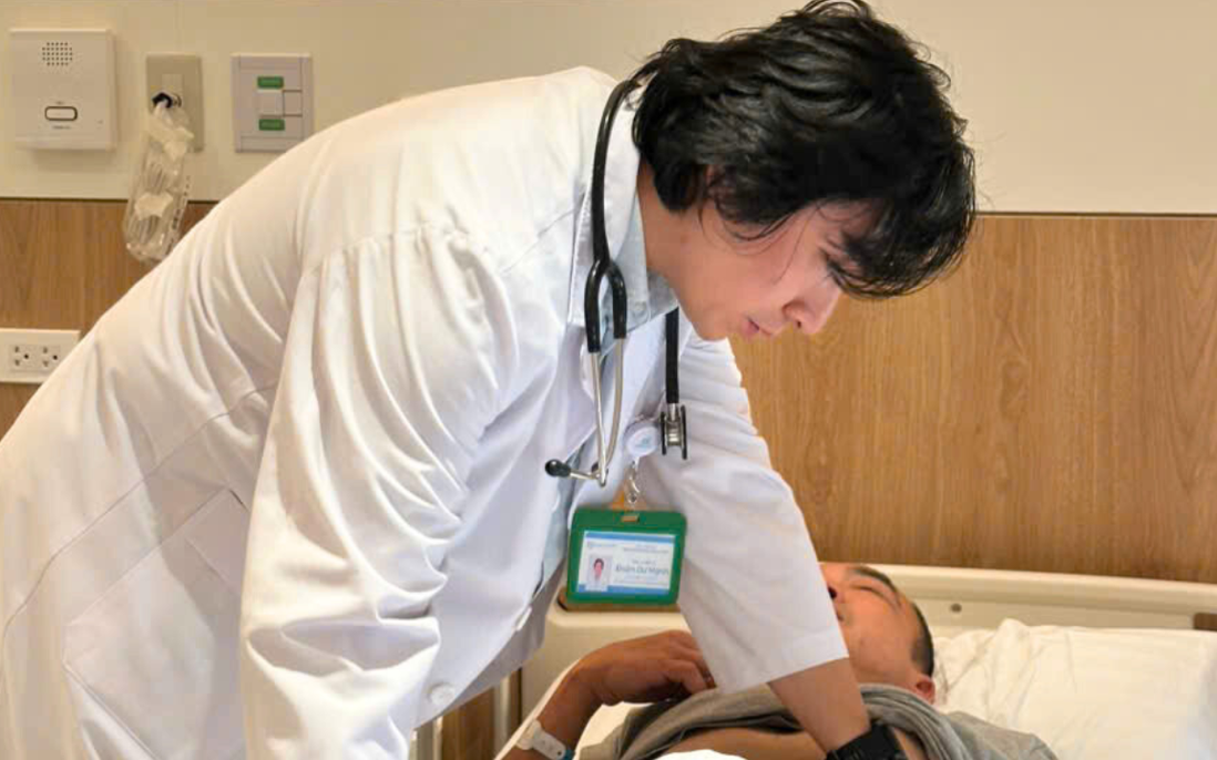 Tê tay sau cuộc nhậu, người đàn ông 54 tuổi nhập viện vì đột quỵ