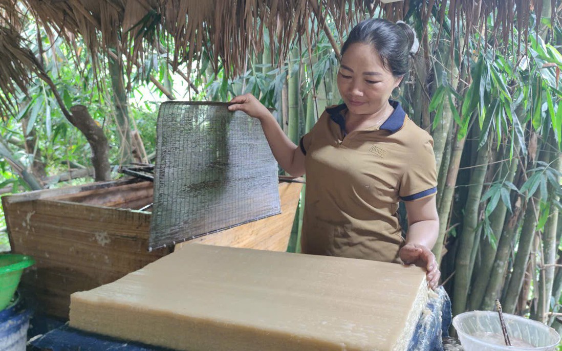 Giữ nghề truyền thống, phụ nữ vùng cao mở lối làm du lịch