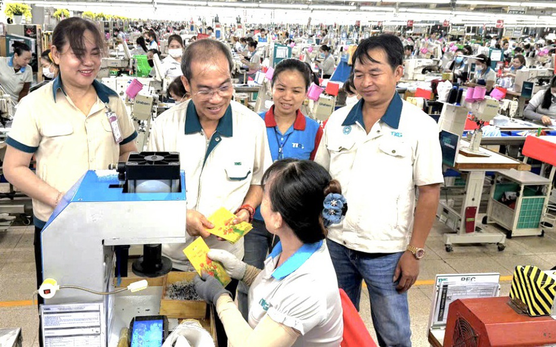TPHCM: Doanh nghiệp "tung chiêu" giữ chân người lao động sau Tết