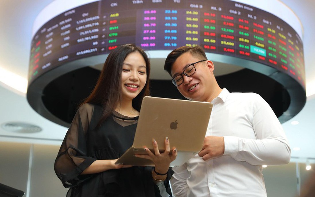 Dòng tiền xoay trục, cổ phiếu Gelex bùng nổ giữa thế giằng co của VN-Index