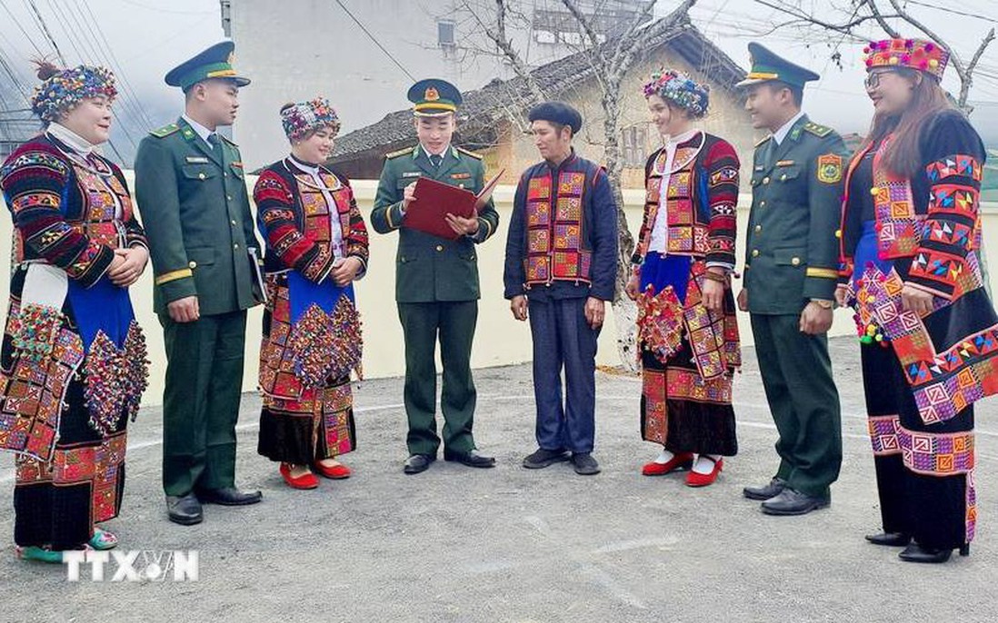 Bồi dưỡng 650 người làm đội ngũ hạt nhân phổ biến pháp luật cho đồng bào dân tộc