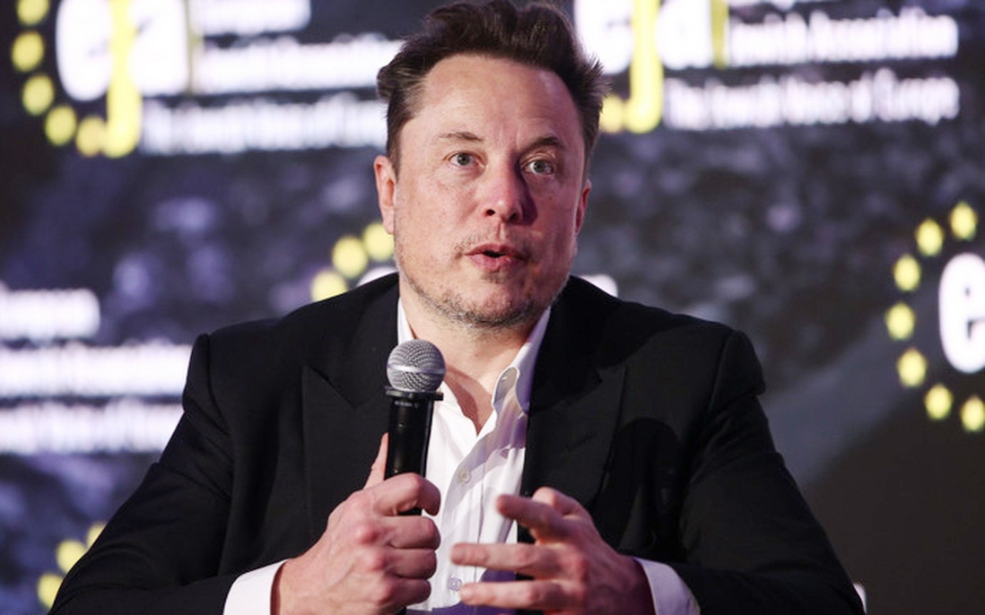 Tỷ phú Elon Musk là người đầu tiên trong lịch sử sở hữu tài sản hơn 800 tỷ USD