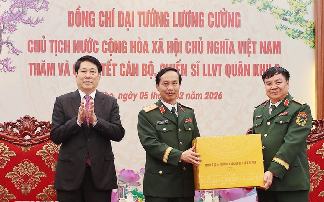 Chủ tịch nước: Chăm lo đời sống nhân dân, bảo đảm mọi người, mọi nhà vui Xuân