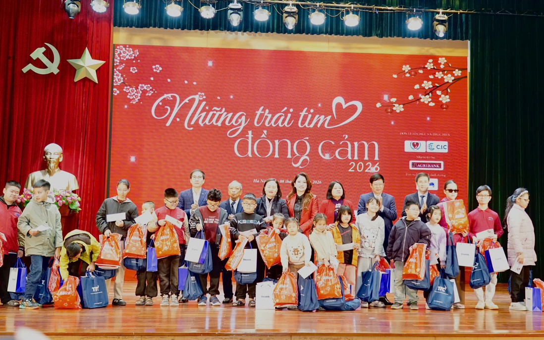 "Những trái tim đồng cảm" với trẻ mồ côi, thiệt thòi khi Tết đến