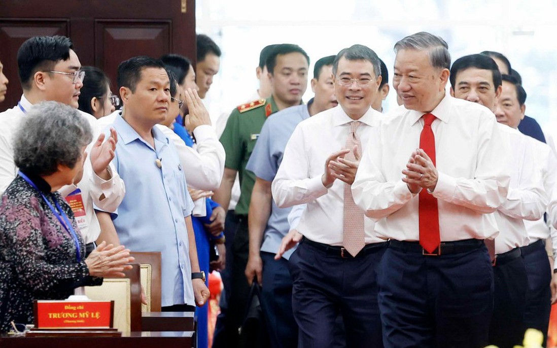 Tổng Bí thư Tô Lâm thăm chúc Tết Đảng bộ, chính quyền và Nhân dân TPHCM