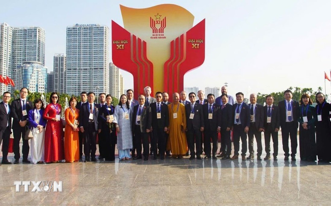 Kiều bào gửi trọn niềm tin ở các đại biểu Quốc hội và Hội đồng nhân dân