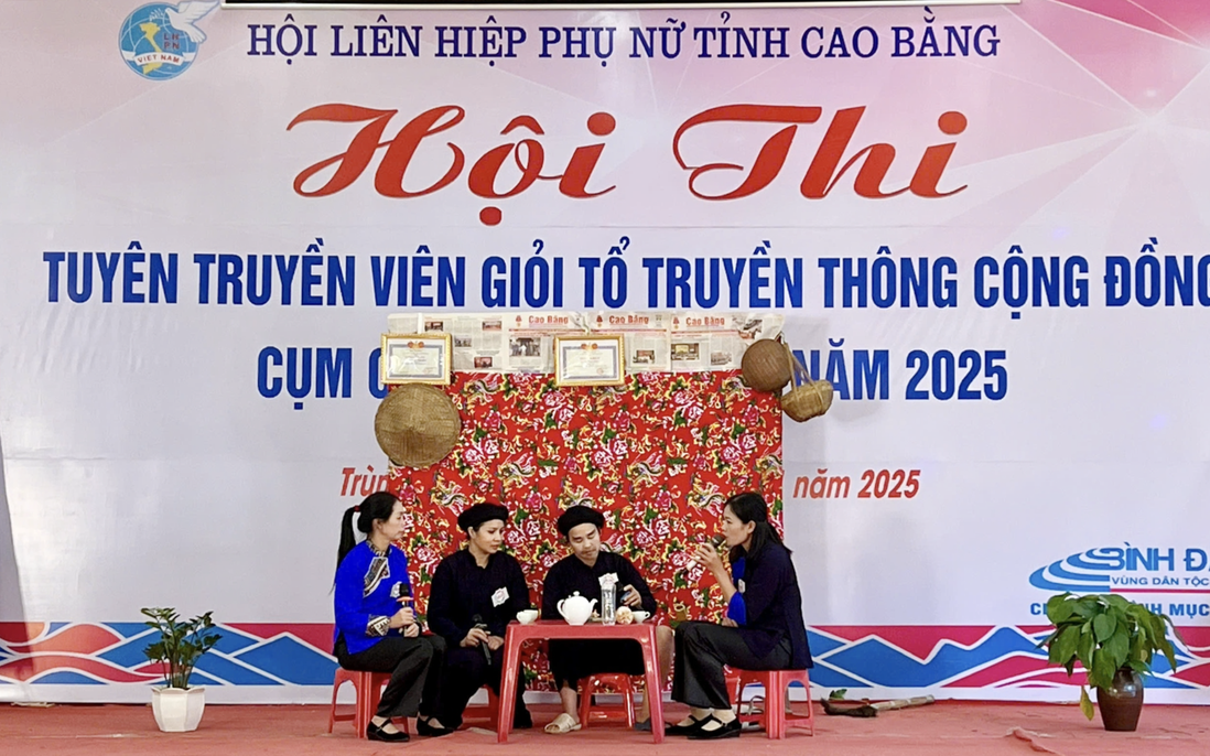 "Lá chắn" cộng đồng trước bạo lực vô hình: Bài 2 - Những bước chân không mỏi vì sự an toàn của phụ nữ