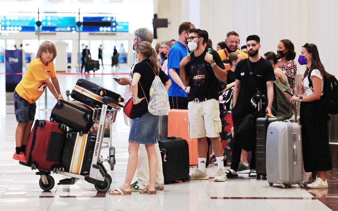 TPHCM: Ngành du lịch kích hoạt ứng phó khẩn cho du khách khu vực Trung Đông