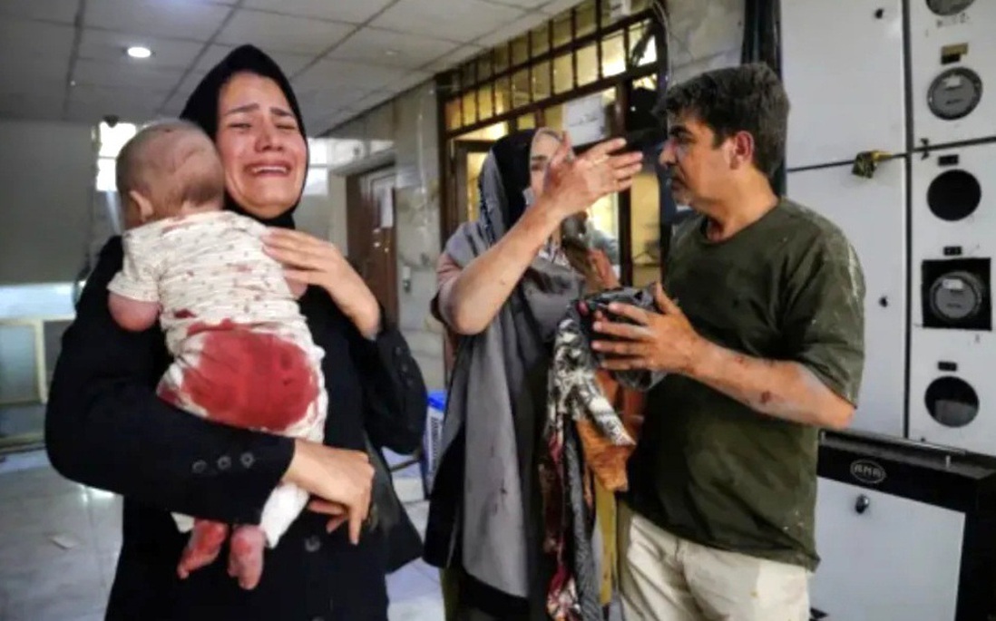 Bi kịch Trung Đông: Ai bảo vệ phụ nữ và trẻ em?