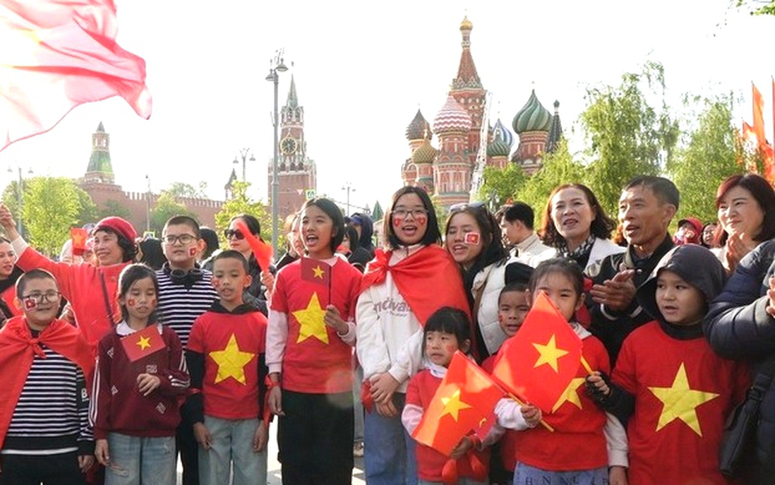 Chuyến thăm của Thủ tướng tới Nga: Gắn kết kiều bào, thúc đẩy hợp tác nhiều mặt