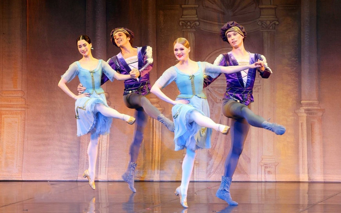 Xây dựng Việt Nam trở thành điểm đến hấp dẫn của các sự kiện văn hóa, nghệ thuật